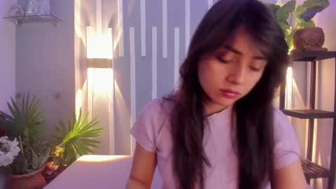 SOPHY ROGERS online show from 03.04.25