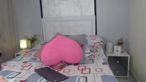 Sofia  online show from 01.22.25