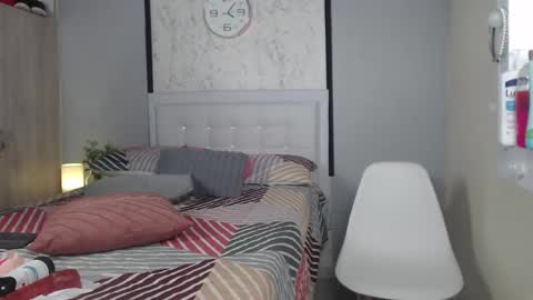 Sofia  online show from 02.18.25