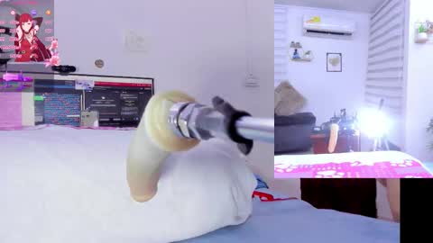 Snapshot of soraya_davis_ chatting on 10.16.25 Soraya online show from 10.16.25