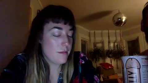SoSadSoSexy online show from 02.15.25
