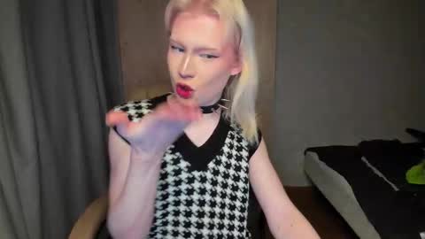 soska_albinosk online show from 01.15.26