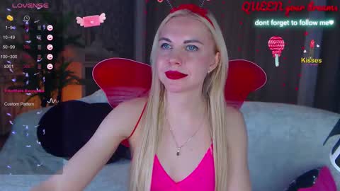 Lisa online show from 11.04.25