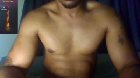 Snapshot of soullov chatting on 10.31.25 soullov - TotalOutPlayer1 Twitter and Onlyfans online show from 10.31.25