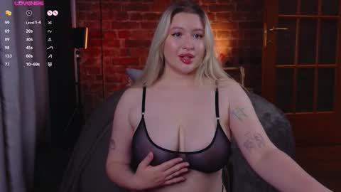 soulmeinme online show from 11.04.25