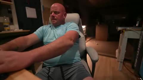 Snapshot of soundfreqnj chatting on 10.20.25 soundfreqnj online show from 10.20.25