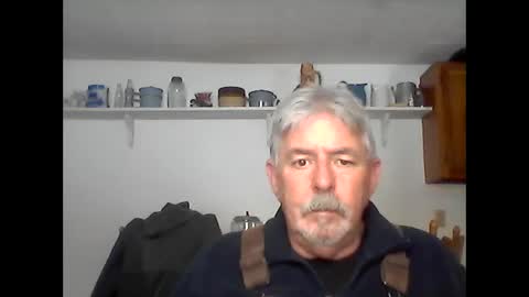 Snapshot of sounman chatting on 01.09.25 sounman online show from 01.09.25