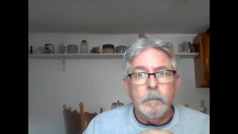Snapshot of sounman chatting on 02.18.25 sounman online show from 02.18.25
