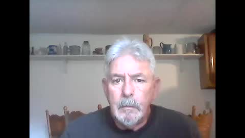 Snapshot of sounman chatting on 10.14.25 sounman online show from 10.14.25