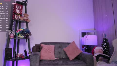 Snapshot of soy_abi_ chatting on 12.15.24 Tati Open pvt online show from 12.15.24