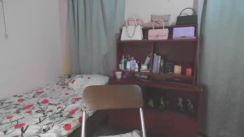 Miauhg online show from 02.12.25