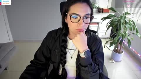 Luisa    online show from 01.07.25