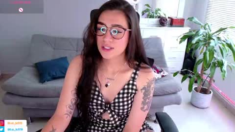 Luisa    online show from 02.09.25