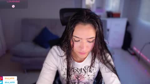 Luisa    online show from 02.26.25