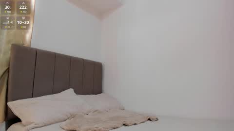 Instagram Soyamandaa  1 online show from 03.19.26