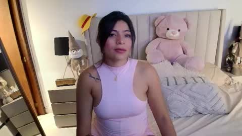 Adeline independent model online show from 11.15.25