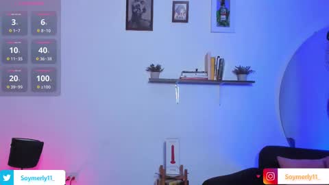 Snapshot of soymerly11_ chatting on 11.12.25 Independent Model Merly online show from 11.12.25