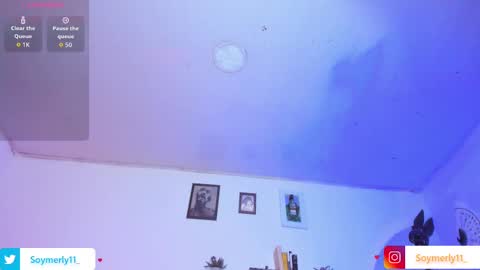 Snapshot of soymerly11_ chatting on 11.13.25 Independent Model Merly online show from 11.13.25