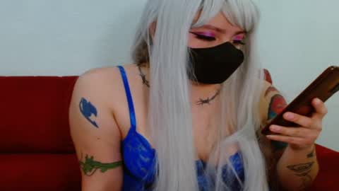 Rouxy online show from 02.15.25