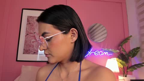 Aleja online show from 12.17.24