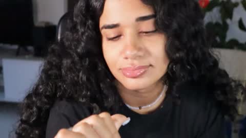 Snapshot of soytropicalfruit chatting on 09.27.25 You want to talk to me more personal follow me in My Channel VIP 50 the discount online show from 09.27.25