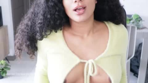 Snapshot of soytropicalfruit chatting on 10.08.25 You want to talk to me more personal follow me in My Channel VIP 50 the discount online show from 10.08.25