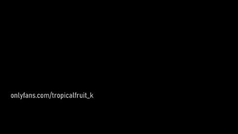 Snapshot of soytropicalfruit chatting on 05.22.26 You want to talk to me more personal follow me in My Channel VIP 50 the discount online show from 05.22.26