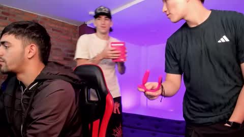 Gabo Lucas and Justin online show from 03.11.26