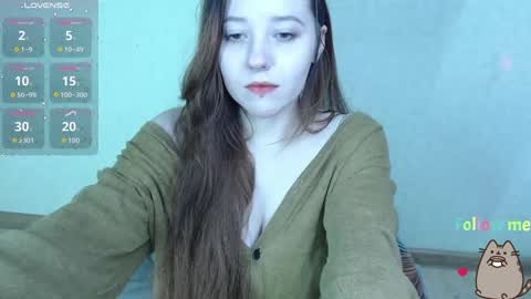 Snapshot of spaceclary chatting on 09.08.25 Clary online show from 09.08.25