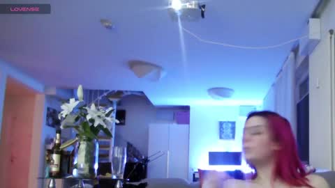 Spacegirl online show from 02.06.25