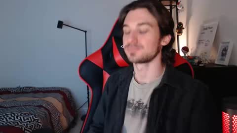 Snapshot of spangy19 chatting on 12.18.24 Anthony online show from 12.18.24