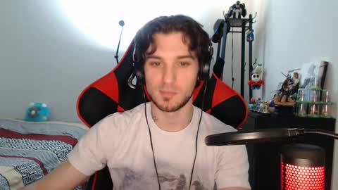 Snapshot of spangy19 chatting on 09.18.25 Anthony online show from 09.18.25