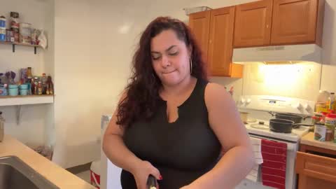 Snapshot of spanishcouple4255 chatting on 12.04.25 spanishcouple4255 online show from 12.04.25