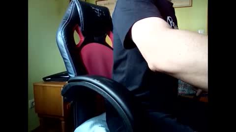Snapshot of spanishharddick chatting on 05.10.26 Manu online show from 05.10.26