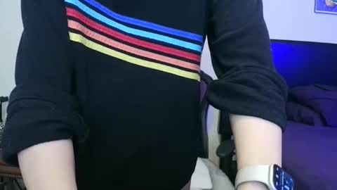 Snapshot of sparkle_pinuppp chatting on 11.15.25 Tip 1 token Follow me on instagram Sparkle pinuppp online show from 11.15.25