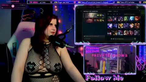 Snapshot of sparksafterdark chatting on 04.01.26 sparksafterdark online show from 04.01.26