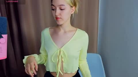 Mary online show from 04.04.26