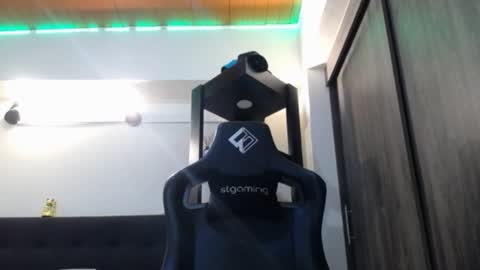     online show from 03.04.26