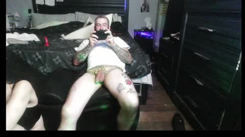 Snapshot of spb69fucker chatting on 12.04.24 ROMEO JULIETXXX online show from 12.04.24
