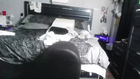 Snapshot of spb69fucker chatting on 12.05.24 ROMEO JULIETXXX online show from 12.05.24