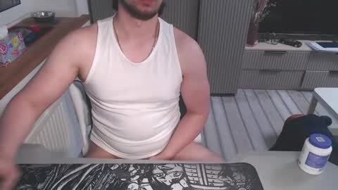 Snapshot of spb78 chatting on 05.31.26 Art online show from 05.31.26