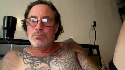 Snapshot of specter1972 chatting on 11.18.25 specter1972 online show from 11.18.25