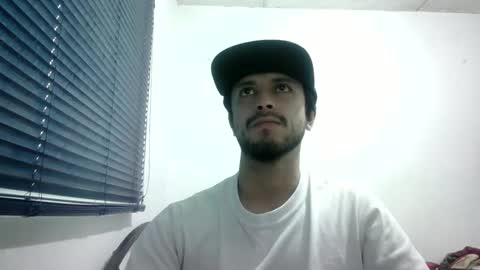 sperm_donor94 online show from 10.04.25