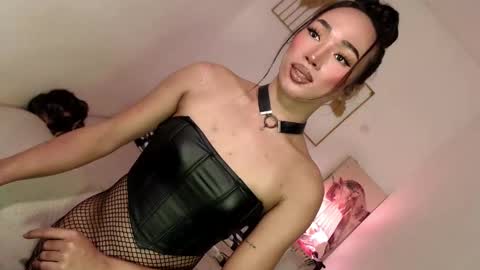 Alora online show from 02.16.25