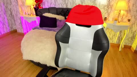 Amelia      GTM-5 817       IG Spicychoco am online show from 01.09.25