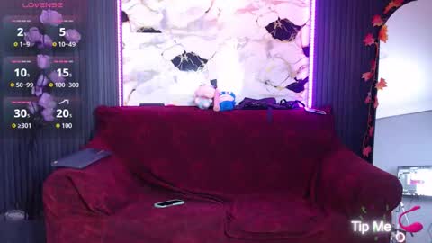 Snapshot of spicyboys_ chatting on 10.25.25 online show from 10.25.25