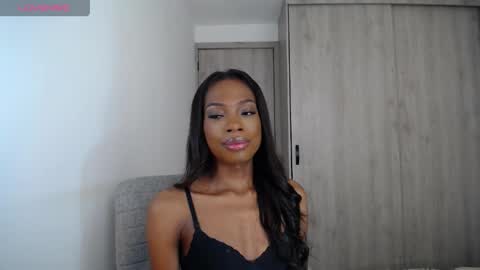 Snapshot of spicyseducer chatting on 05.30.26 Reychell Millan online show from 05.30.26