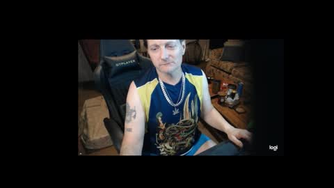 bri and mags fun room online show from 01.04.25