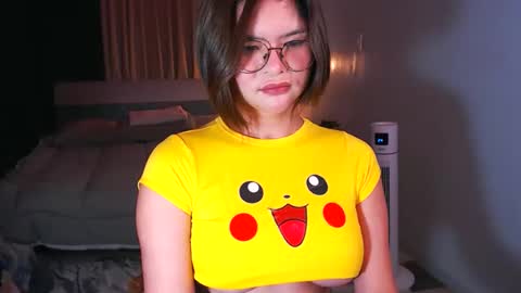 Snapshot of spiffingview_of_carmella chatting on 06.03.26 Hi Im Carmela online show from 06.03.26