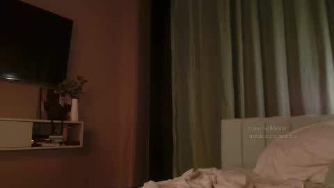 Elizabeth online show from 03.19.26